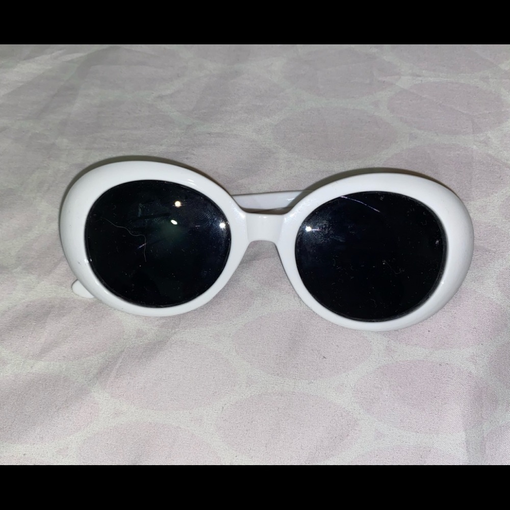 Urban outfitters large oval tinted sunglasses